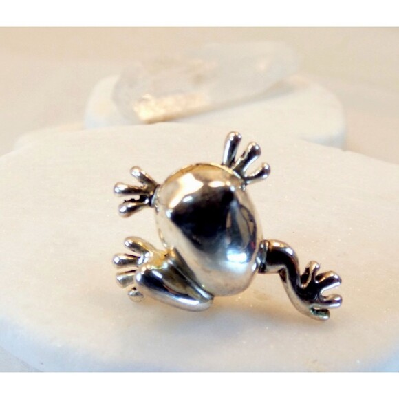 ONE Vintage 925 Sterling Silver Frog Stud  Earring  For Crafter or Replacement - Picture 1 of 4